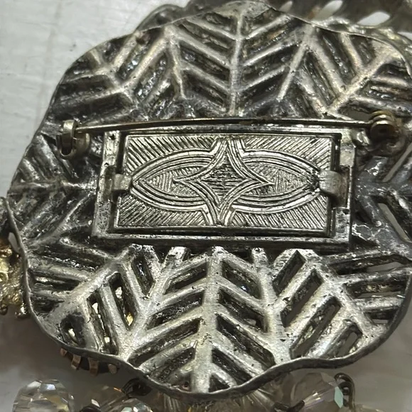 Third Eye Ophanim Brooch 🤍 - Picture 5 of 10